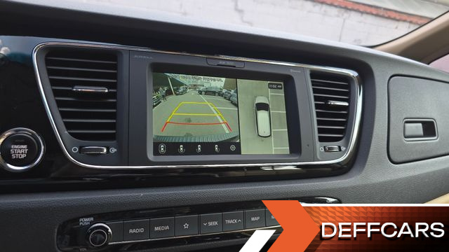 Kia CARNIVAL 9-Seater Hi-Limousine Noblesse Special купить на сайте DeffCars