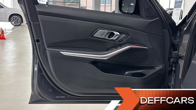 BMW 3-SERIES 320i купить на сайте DeffCars