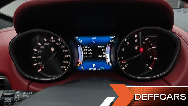 Maserati LEVANTE 3.0 AWD Sport купить на сайте DeffCars