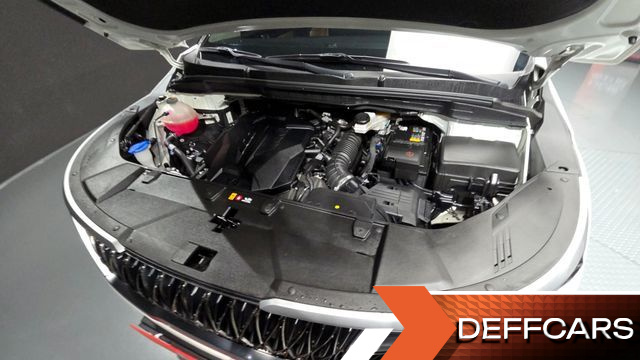 Kia CARNIVAL Gasoline 9-Seater Prestige купить на сайте DeffCars