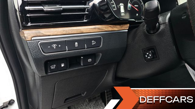 Kia MOHAVE Diesel 3.0 4WD 5-Seater Masters купить на сайте DeffCars