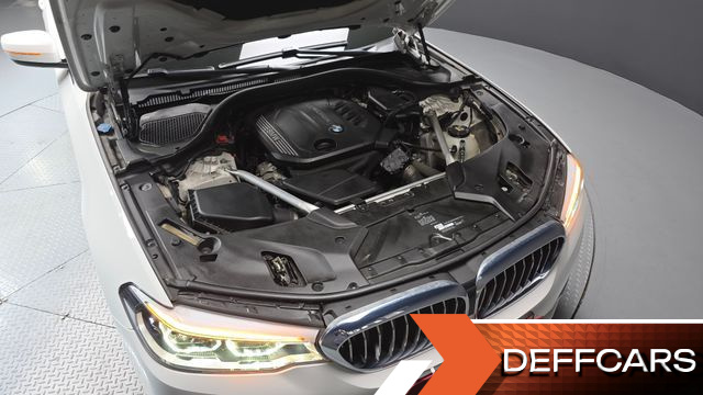 BMW 5-SERIES 520d Luxury Plus купить на сайте DeffCars