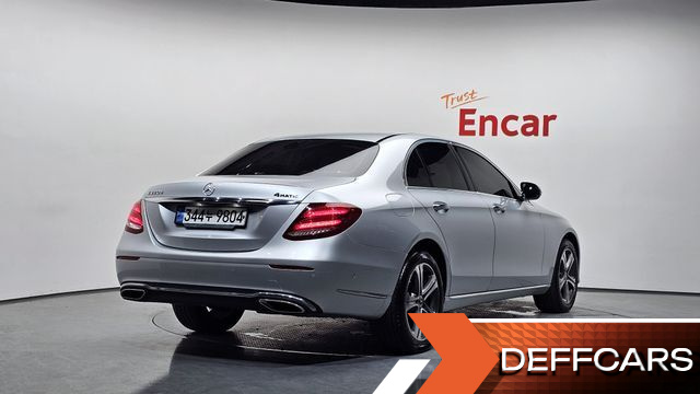 Mercedes E-CLASS E220d 4MATIC Exclusive купить на сайте DeffCars