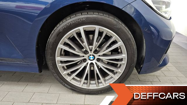 BMW 3-SERIES 320i Luxury купить на сайте DeffCars