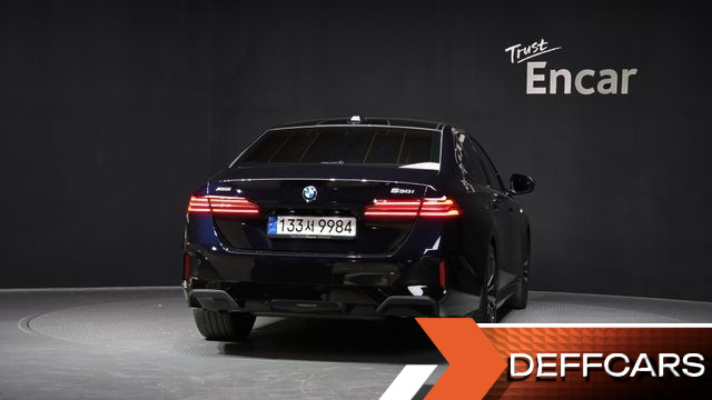 BMW 5-SERIES 530i xDrive M Sport купить на сайте DeffCars