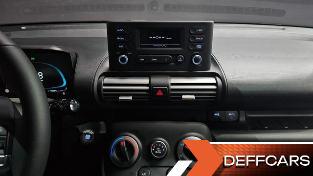 Hyundai CASPER Turbo The Essential Light купить на сайте DeffCars