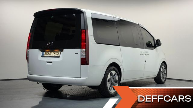 Hyundai STARIA 4WD Tourer 9-Seater Modern купить на сайте DeffCars