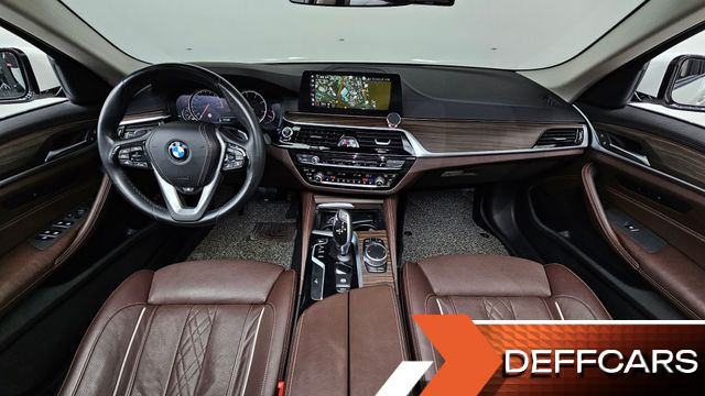BMW 5-SERIES 520d Luxury Plus купить на сайте DeffCars