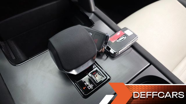 Land Rover DISCOVERY SPORT P250 Dynamic SE купить на сайте DeffCars