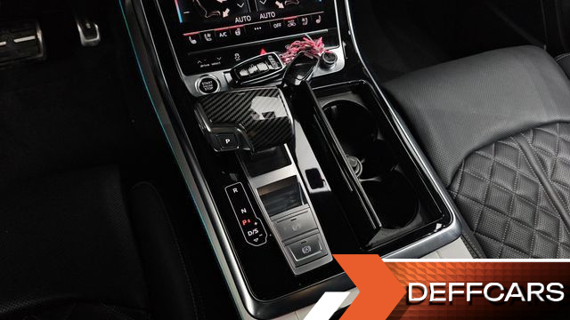 Audi Q8 55 TFSI Quattro Premium купить на сайте DeffCars
