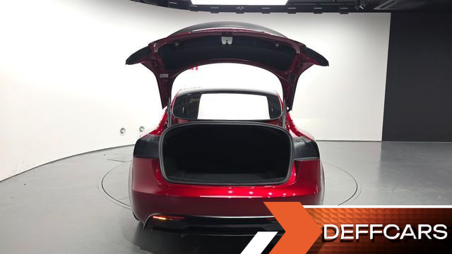 Tesla MODEL 3 Performance AWD купить на сайте DeffCars