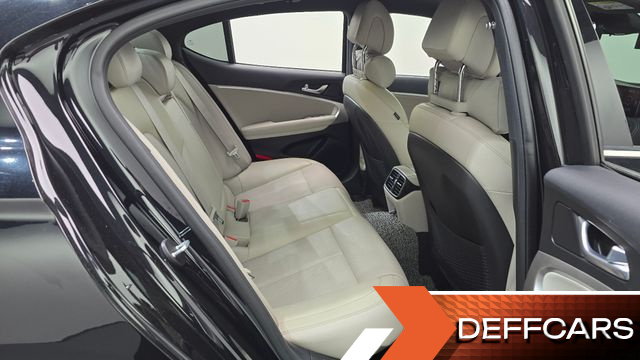 Genesis G70 Gasoline 2.0T 4WD купить на сайте DeffCars