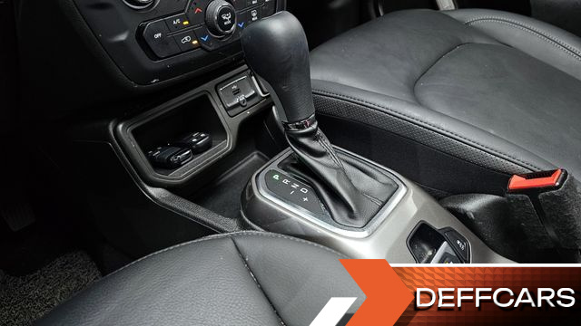 Jeep RENEGADE 1.3 Limited купить на сайте DeffCars