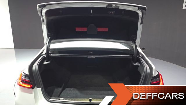 BMW 7-SERIES 740d xDrive M Sport купить на сайте DeffCars