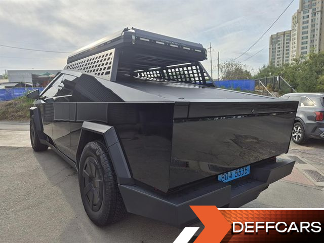 Tesla CYBERTRUCK AWD купить на сайте DeffCars