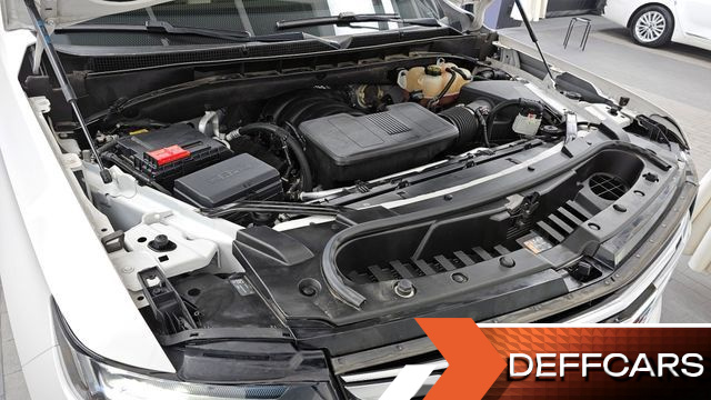 Cadillac ESCALADE 6.2 Premium Luxury Platinum купить на сайте DeffCars