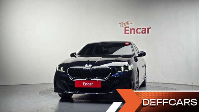 BMW 5-SERIES 520i M Sport купить на сайте DeffCars