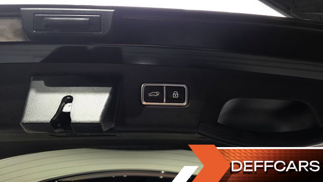 Kia SORENTO Gasoline 2.5T 2WD Prestige купить на сайте DeffCars
