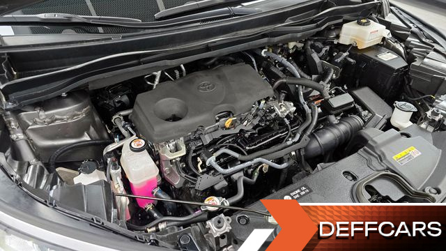 Toyota SIENNA 2.5 Hybrid 2WD купить на сайте DeffCars