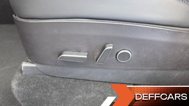 Tesla MODEL Y Long Range AWD купить на сайте DeffCars