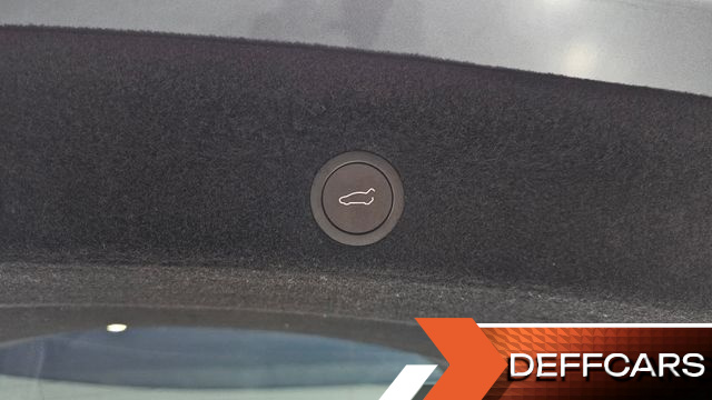 Tesla MODEL Y RWD купить на сайте DeffCars