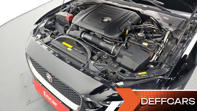 Jaguar XE 20d Prestige купить на сайте DeffCars