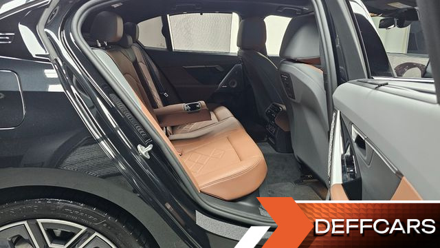 BMW 5-SERIES 530i xDrive M Sport Pro Special Edition купить на сайте DeffCars