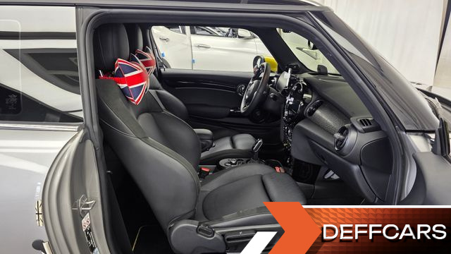 Mini COOPER SE Electric 3rd купить на сайте DeffCars