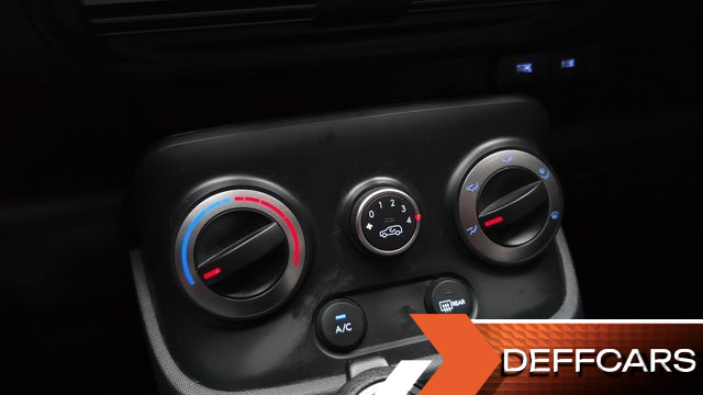 Hyundai CASPER Van Smart купить на сайте DeffCars