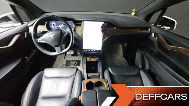 Tesla MODEL X Long Range купить на сайте DeffCars