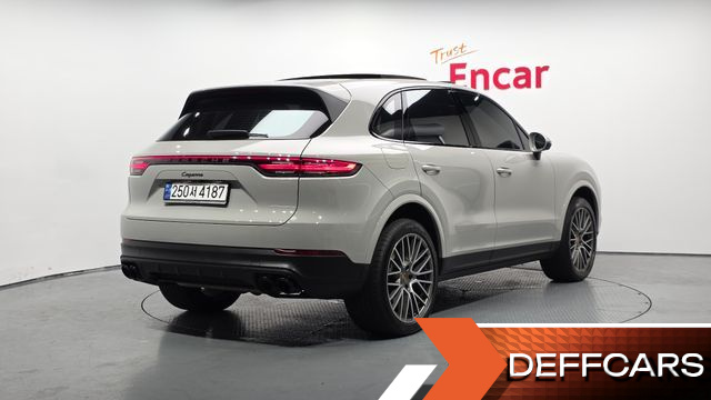 Porsche CAYENNE 3.0 PLATINUM EDITION купить на сайте DeffCars