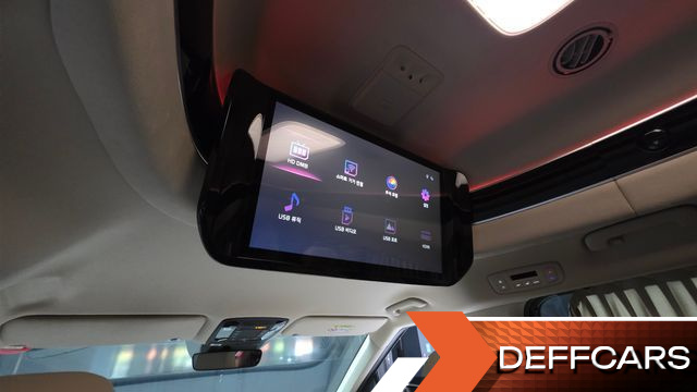 Kia CARNIVAL Gasoline 9-Seater Hi-Limousine Signature купить на сайте DeffCars
