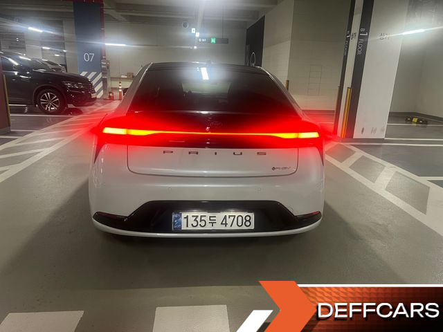 Toyota PRIUS 2.0 PHEV XSE купить на сайте DeffCars