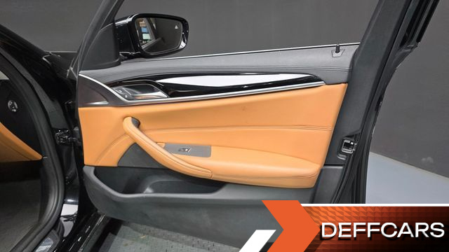 BMW 5-SERIES 520d Luxury Special Edition купить на сайте DeffCars