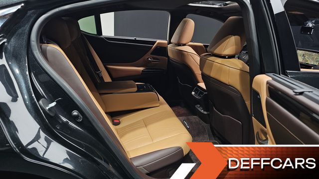 Lexus ES Executive купить на сайте DeffCars