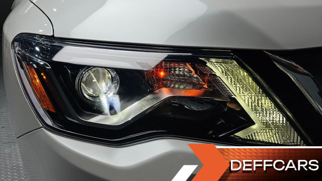 Nissan PATHFINDER 3.5 4WD купить на сайте DeffCars
