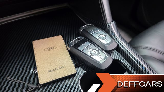 Ford EXPLORER 3.0 Platinum 4WD купить на сайте DeffCars