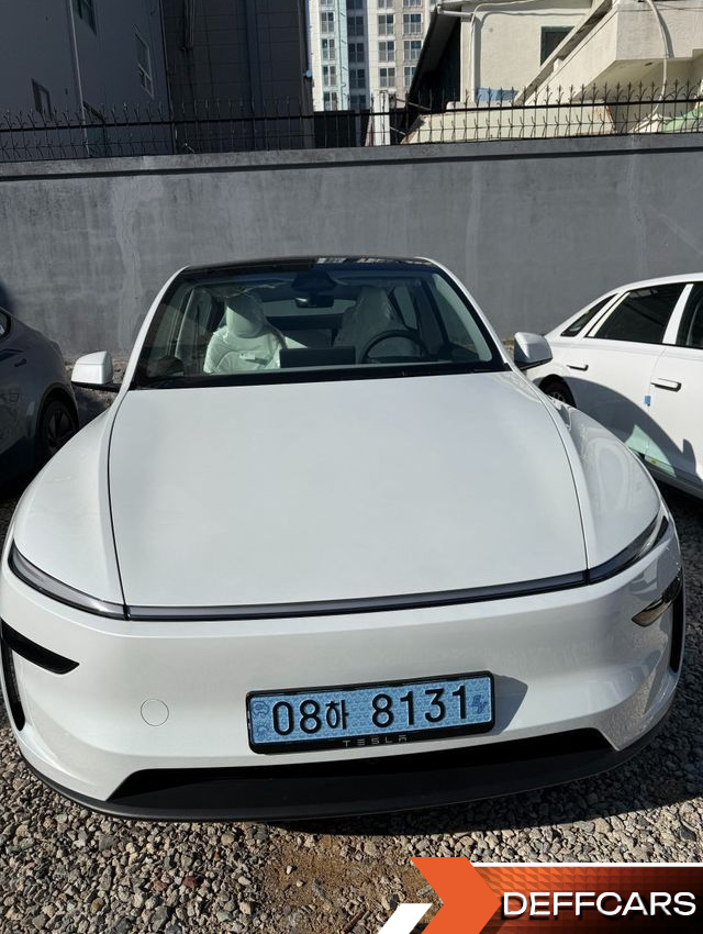 Tesla MODEL Y Long Range AWD купить на сайте DeffCars