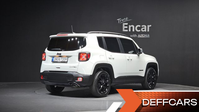 Jeep RENEGADE 1.3 Limited купить на сайте DeffCars