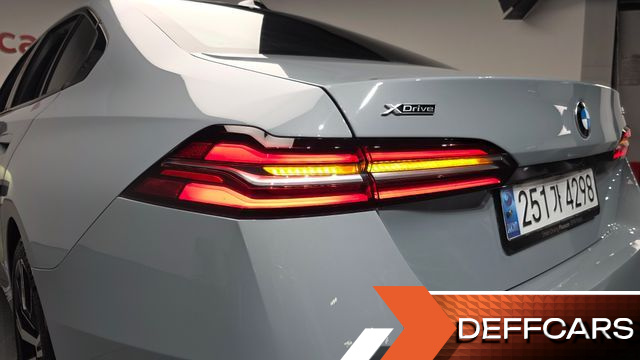 BMW 5-SERIES 530i xDrive M Sport купить на сайте DeffCars