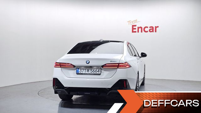 BMW 5-SERIES 520i M Sport купить на сайте DeffCars