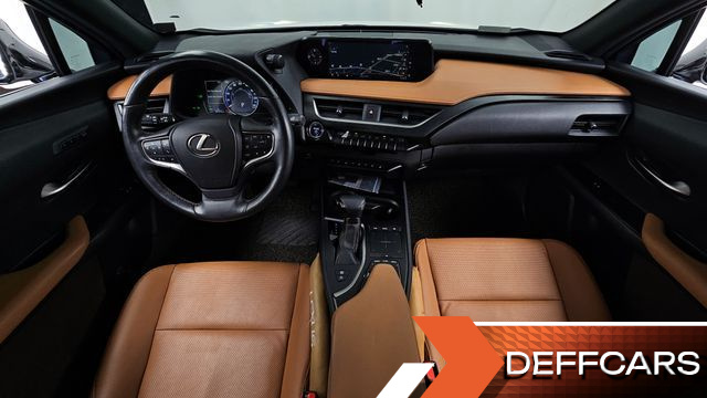 Lexus UX 2.0 AWD купить на сайте DeffCars