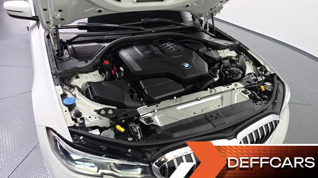 BMW 3-SERIES 320i Luxury купить на сайте DeffCars