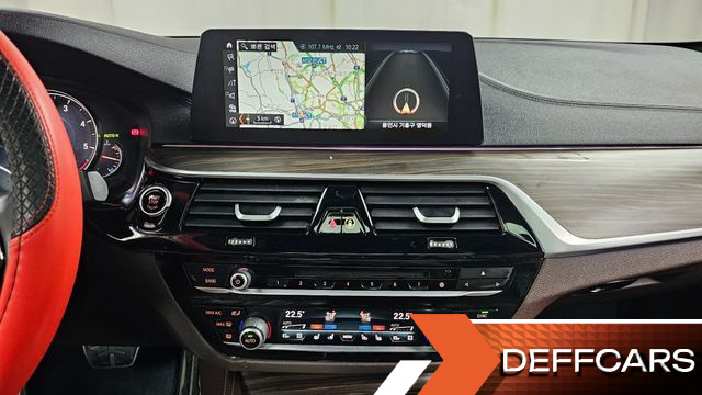BMW 5-SERIES 520d M Sport Package Plus купить на сайте DeffCars