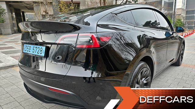 Tesla MODEL Y Long Range AWD купить на сайте DeffCars