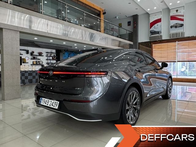 Toyota CROWN 2.5 4WD Hybrid купить на сайте DeffCars