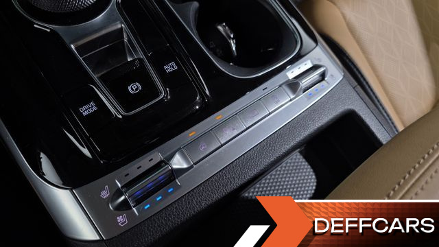 Kia CARNIVAL Diesel 9-Seater Noblesse купить на сайте DeffCars