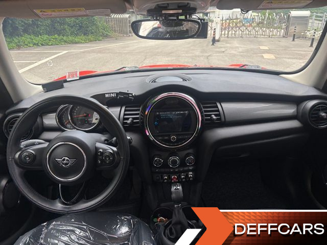 Mini COOPER 5Door Standard 3rd купить на сайте DeffCars