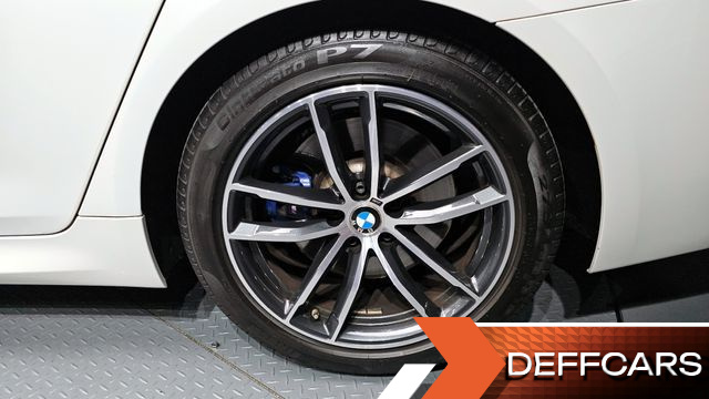 BMW 5-SERIES 520i M Sport купить на сайте DeffCars