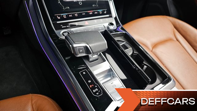 Audi Q8 45 TDI Quattro Premium купить на сайте DeffCars